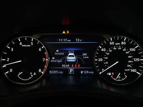 Used 2024 Nissan Altima 2.5 SR FWD image 2
