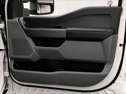 Used 2023 Ford F250 XLT image 17