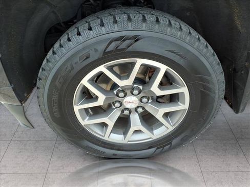 Used 2022 GMC Canyon AT4 AWD/4WD image 13