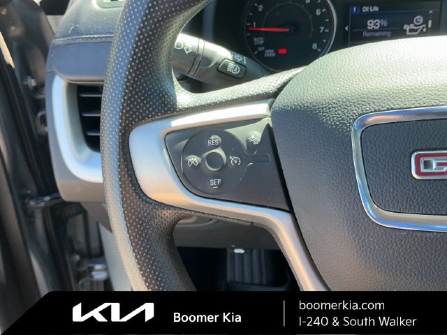 Used 2023 GMC Terrain SLE w/ Driver Convenience Package FWD image 18