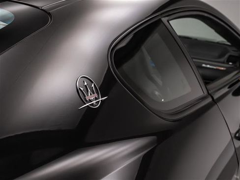 Used 2014 Maserati GranTurismo MC RWD image 35