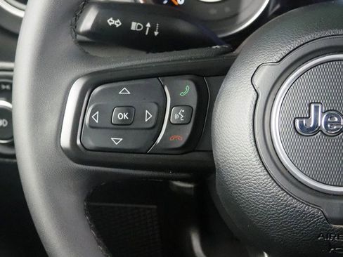 Used 2023 Jeep Wrangler Willys image 21