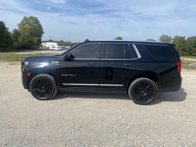 Used 2021 GMC Yukon Denali w/ Denali Ultimate Package AWD/4WD image 10