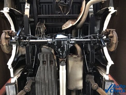 Used 2018 Ford F150 Lariat w/ Equipment Group 502A Luxury image 14