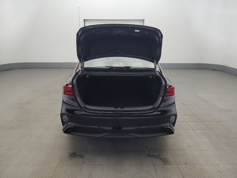 Used 2023 Kia Forte LXS w/ LXS Technology Package image 29