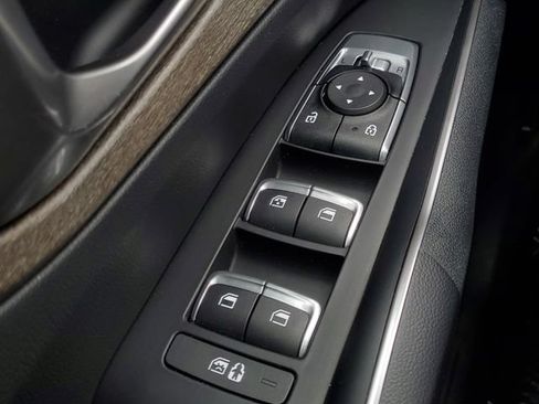Used 2022 Kia Sorento S w/ Panoramic Sunroof Package AWD/4WD image 19