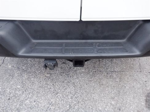 Used 2023 Chevrolet Express 2500 w/ Driver Convenience Package image 5