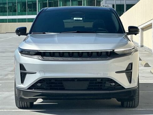 New 2025 Jeep Wagoneer S Limited image 6