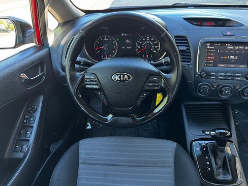Used 2017 Kia Forte S FWD image 20