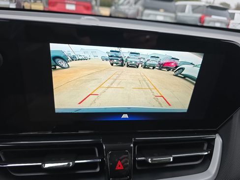 New 2026 Chevrolet TrailBlazer LT w/ Driver Confidence Package FWD image 26