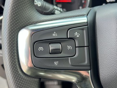 New 2025 Chevrolet Blazer LT w/ Convenience Package image 24