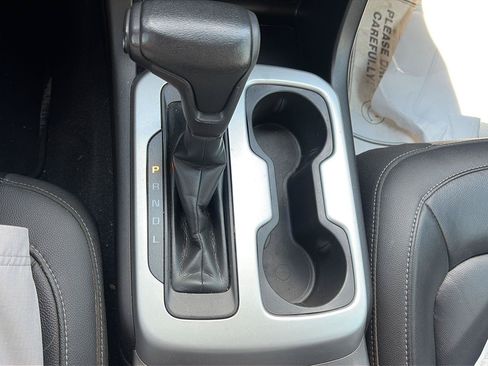Used 2019 Chevrolet Colorado ZR2 AWD/4WD image 21