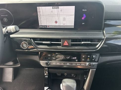 Certified 2024 Kia Seltos S AWD/4WD image 19