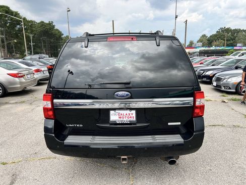 Used 2017 Ford Expedition Limited w/ Equipment Group 301A AWD/4WD image 7