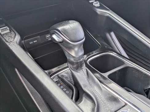 Used 2020 Kia Telluride S AWD/4WD image 16