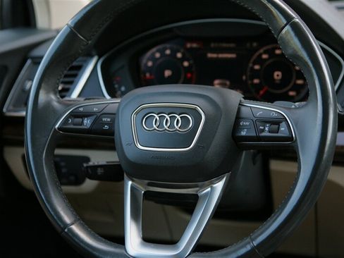 Used 2018 Audi Q5 2.0T Premium Plus AWD/4WD image 21