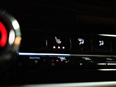 Used 2024 Honda Prologue EX image 22