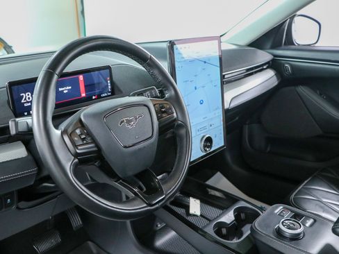 Used 2022 Ford Mustang Mach-E Select RWD image 22
