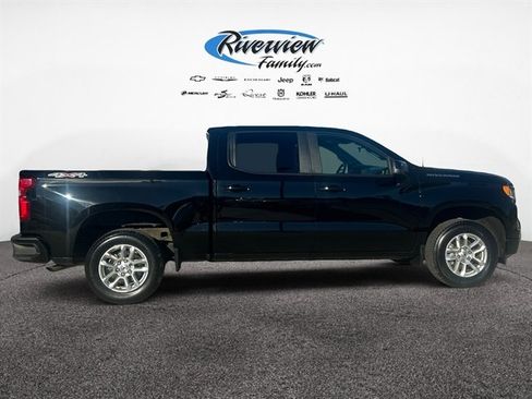 Used 2023 Chevrolet Silverado 1500 RST AWD/4WD image 6
