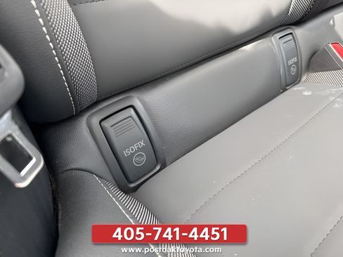 Used 2024 Volkswagen Taos SE FWD image 30