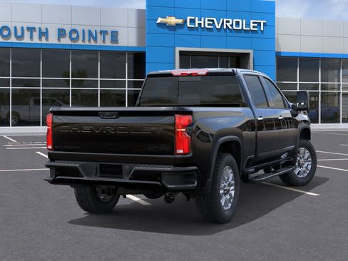 New 2025 Chevrolet Silverado 2500 High Country w/ LPO, Dark Essentials Package image 4