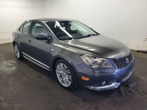 Used 2012 Suzuki Kizashi Sport SLS AWD/4WD image 3