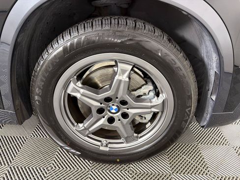 Used 2025 BMW X1 xDrive28i AWD/4WD image 10
