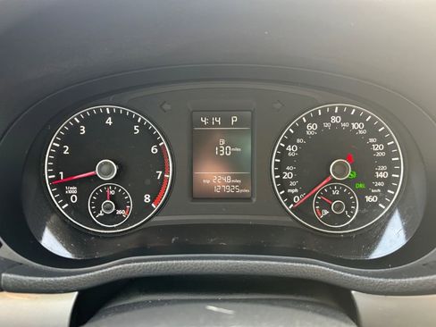 Used 2014 Volkswagen Passat 1.8T Wolfsburg Edition image 17