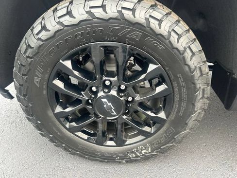 New 2026 Chevrolet Silverado 2500 LT w/ Trail Boss Package AWD/4WD image 12