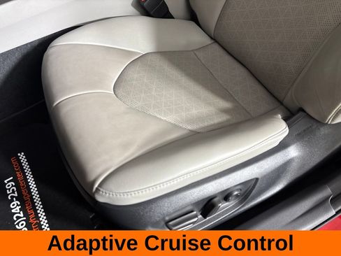 Used 2023 Toyota Camry XSE w/ Navigation Package FWD image 16