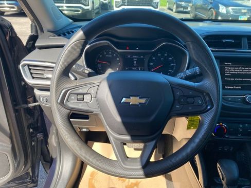 Used 2021 Chevrolet TrailBlazer LS image 13