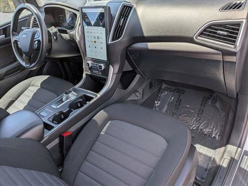 Used 2024 Ford Edge SE AWD/4WD image 21