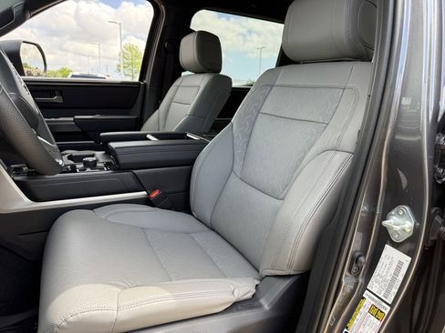 Used 2025 Toyota Tundra SR5 w/ SR5 Premium Package image 24