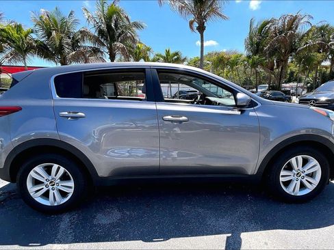 Used 2017 Kia Sportage LX FWD image 31