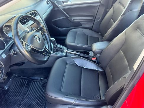 Used 2015 Volkswagen Golf TDI S FWD image 12