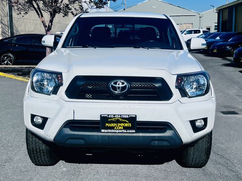 Used 2014 Toyota Tacoma 4x4 Double Cab image 2