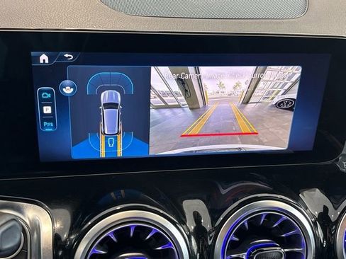 Certified 2026 Mercedes-Benz GLB 250 4MATIC image 32