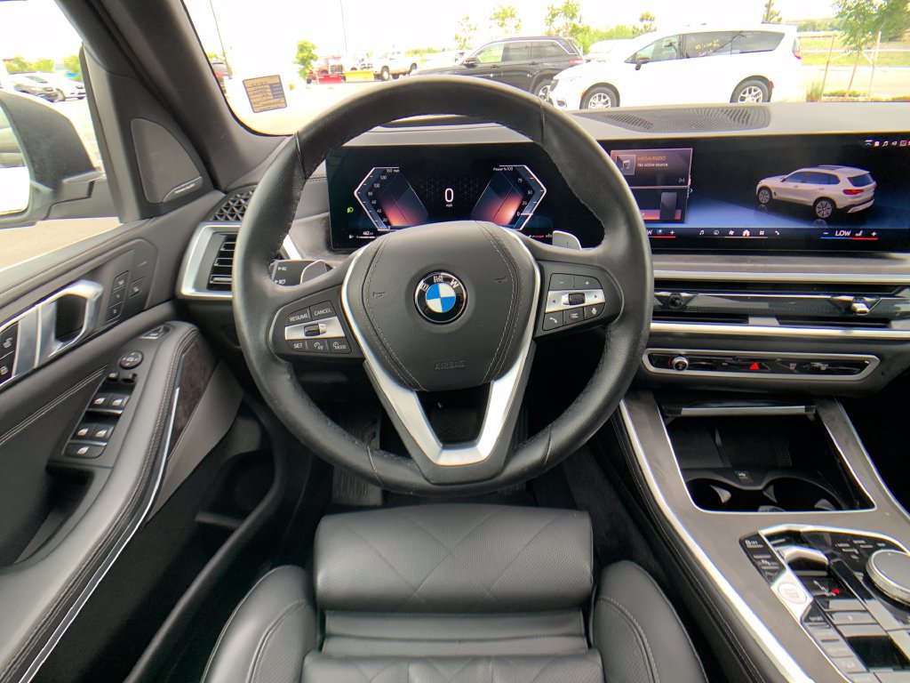 Used 2026 BMW X5 xDrive40i AWD/4WD image 15