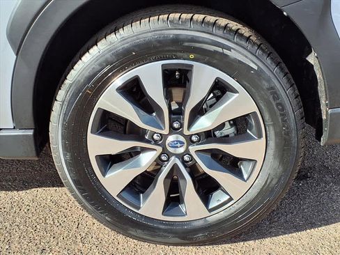 Used 2024 Subaru Outback Limited image 8