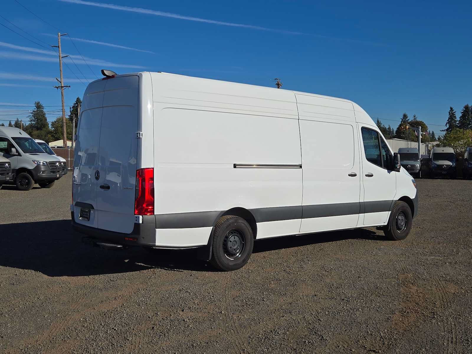 Used 2026 Mercedes-Benz Sprinter 2500 image 3