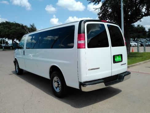 Used 2024 Chevrolet Express 3500 LT w/ LT Preferred Equipment Group RWD image 12