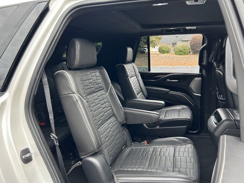 Used 2021 Cadillac Escalade Sport Platinum image 45