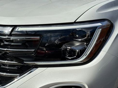 New 2026 Volkswagen Atlas SEL image 7