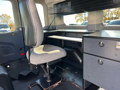Used 2019 Ford Transit 150 XLT image 22