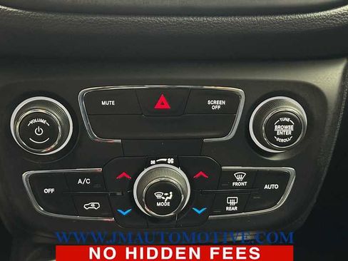 Used 2019 Jeep Compass Latitude w/ Popular Equipment Group image 24