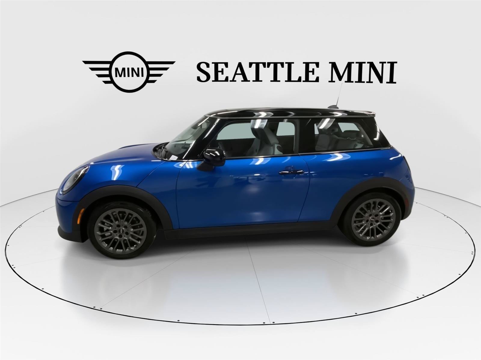 Used 2025 MINI Cooper S FWD image 6