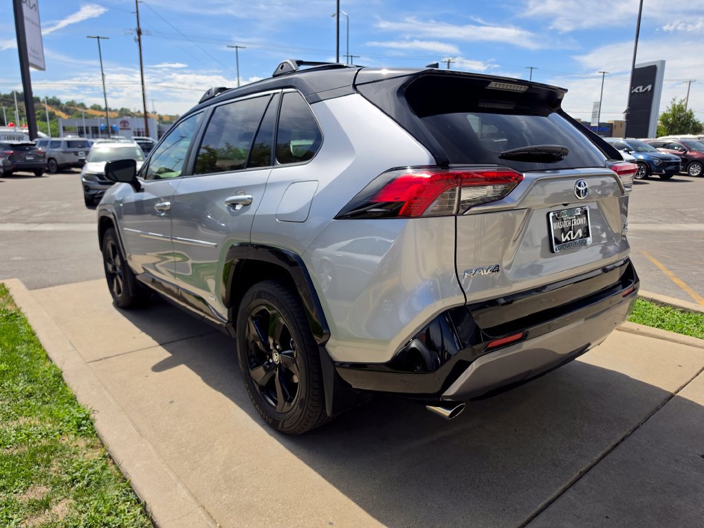 Used 2020 Toyota RAV4 XSE AWD/4WD image 7