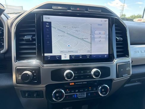 Used 2022 Ford F350 Lariat w/ Chrome Package AWD/4WD image 18