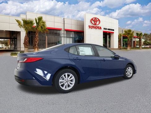 New 2026 Toyota Camry LE image 26