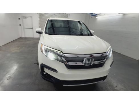 Used 2019 Honda Pilot EX image 3